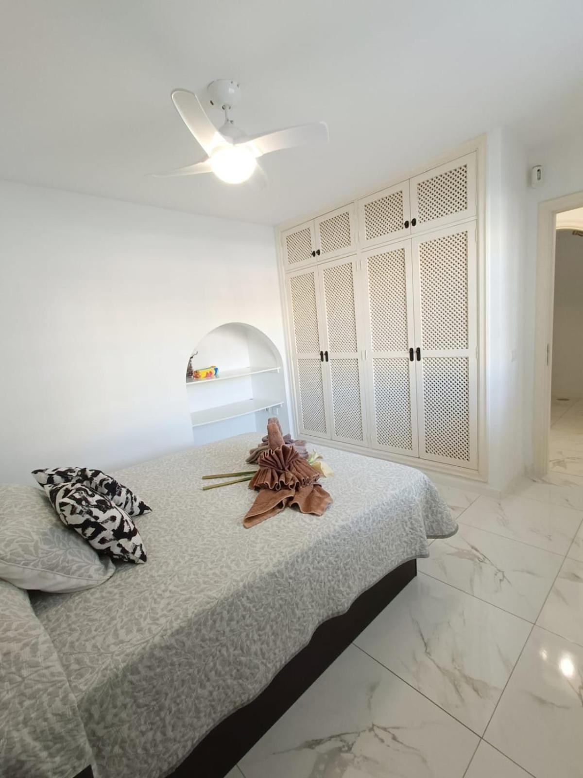 Beautiful Apartment With Pool And Wifi Коста-дель-Силенцио Экстерьер фото