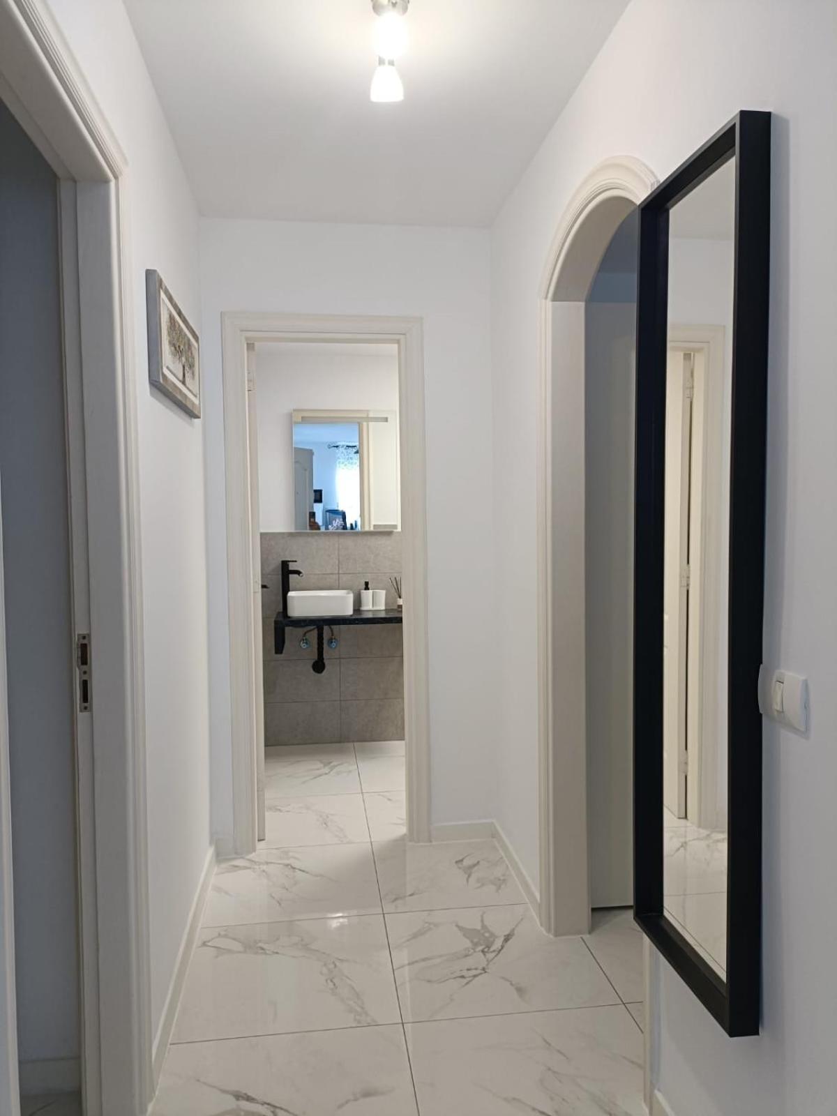 Beautiful Apartment With Pool And Wifi Коста-дель-Силенцио Экстерьер фото