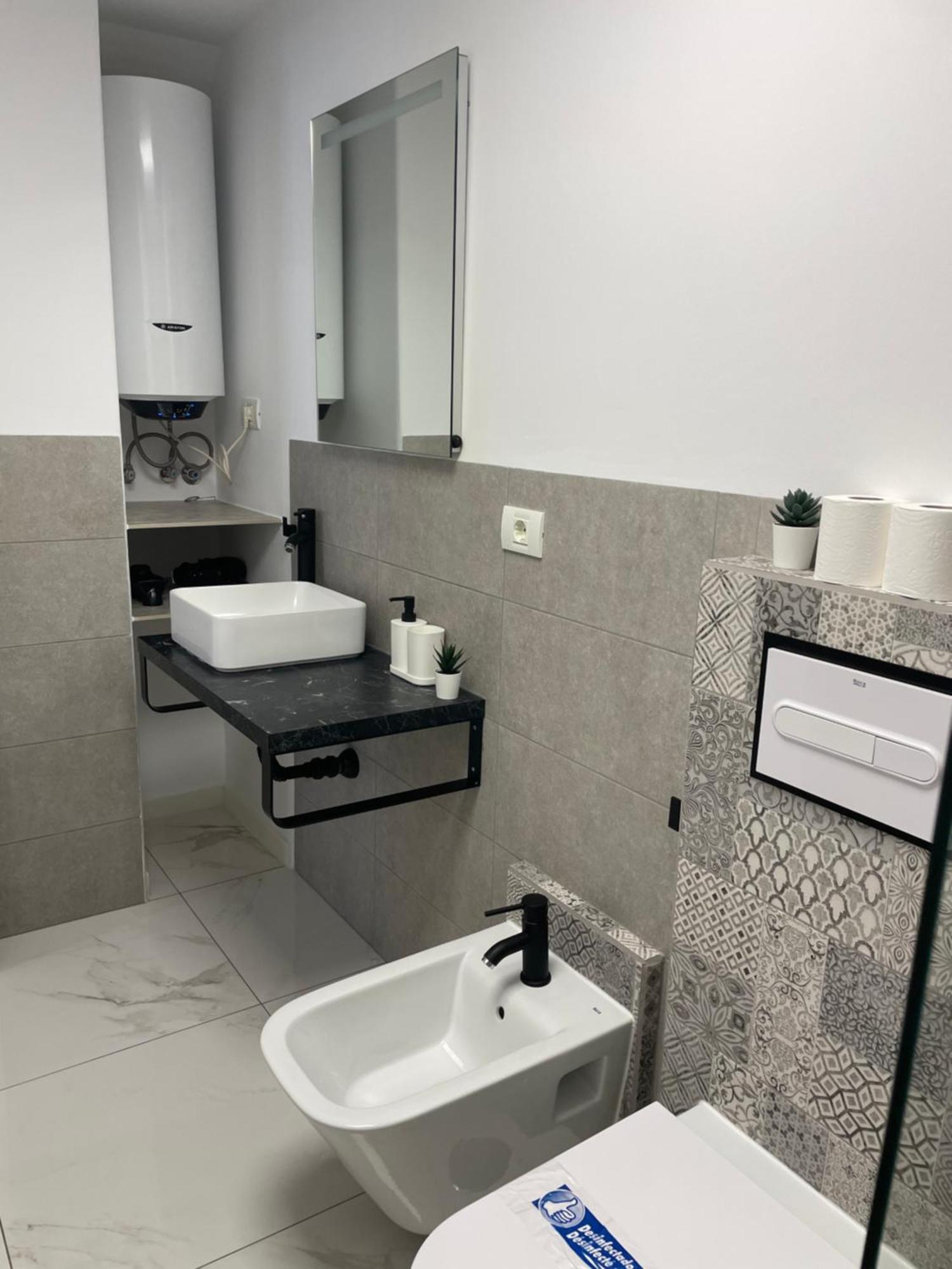 Beautiful Apartment With Pool And Wifi Коста-дель-Силенцио Экстерьер фото